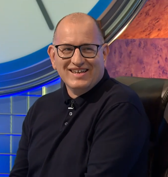 File:Hywel Jones.png