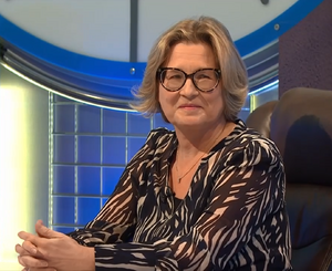 Sharon Redrobe - Countdown