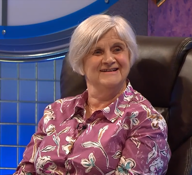 File:Elizabeth O'Neill.png