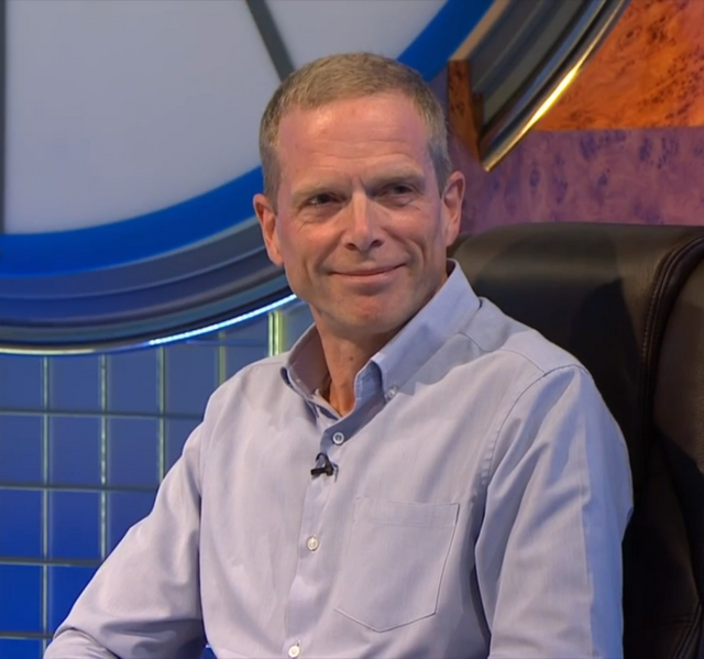 File:Ian Matthews.png